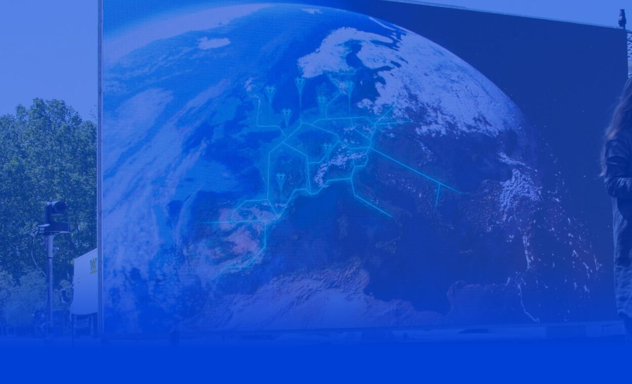 Wat komt er kijken bij het organiseren van een succesvolle live-uitzending?